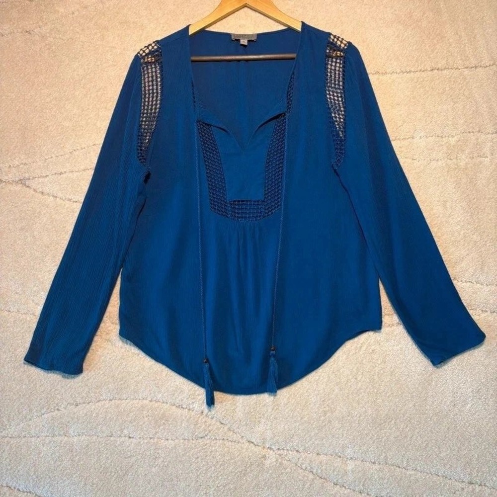 Joseph A. Women's Medium Blue Crochet Long Sleeve Boho Blouse*